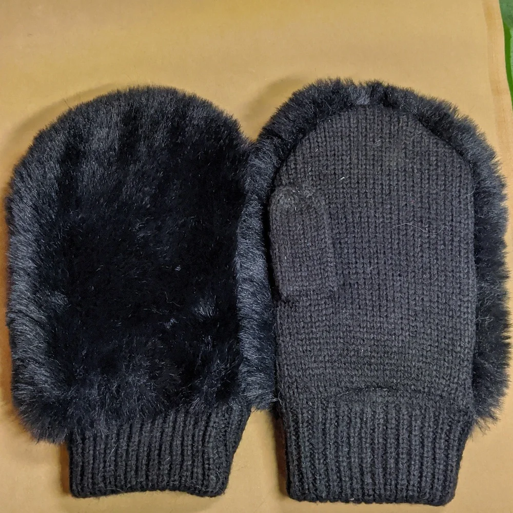 Faux Fur and Knit Youth Mittens Black